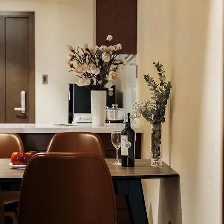 Dhts Business Hotel & Apartment Ho Chi Minh City Exterior photo