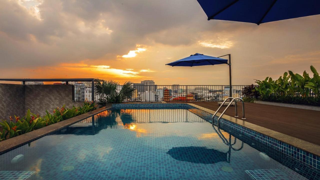 Khách Sạn&căn Hộ Dhts Business Khách sạn hẻo lánh 4*