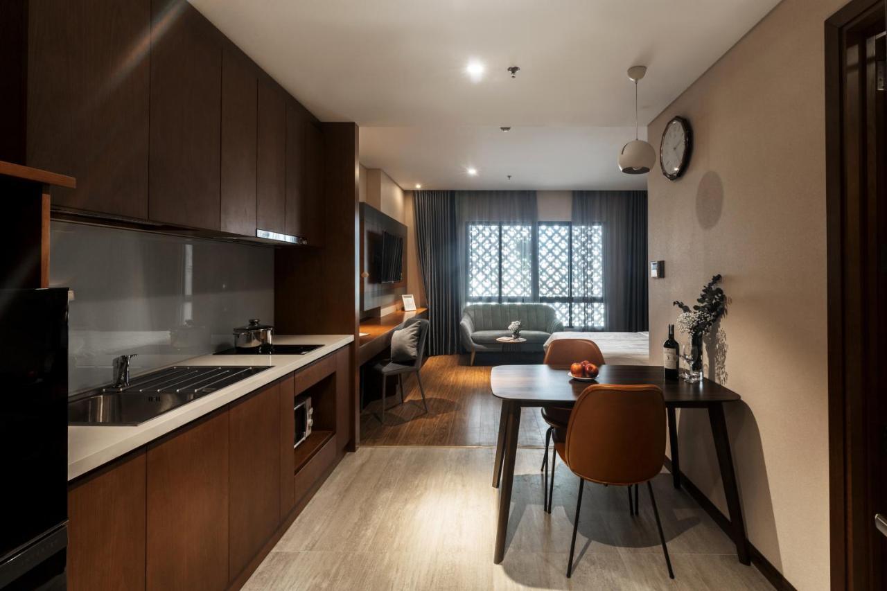 Aparthotel Dhts Business & 4*